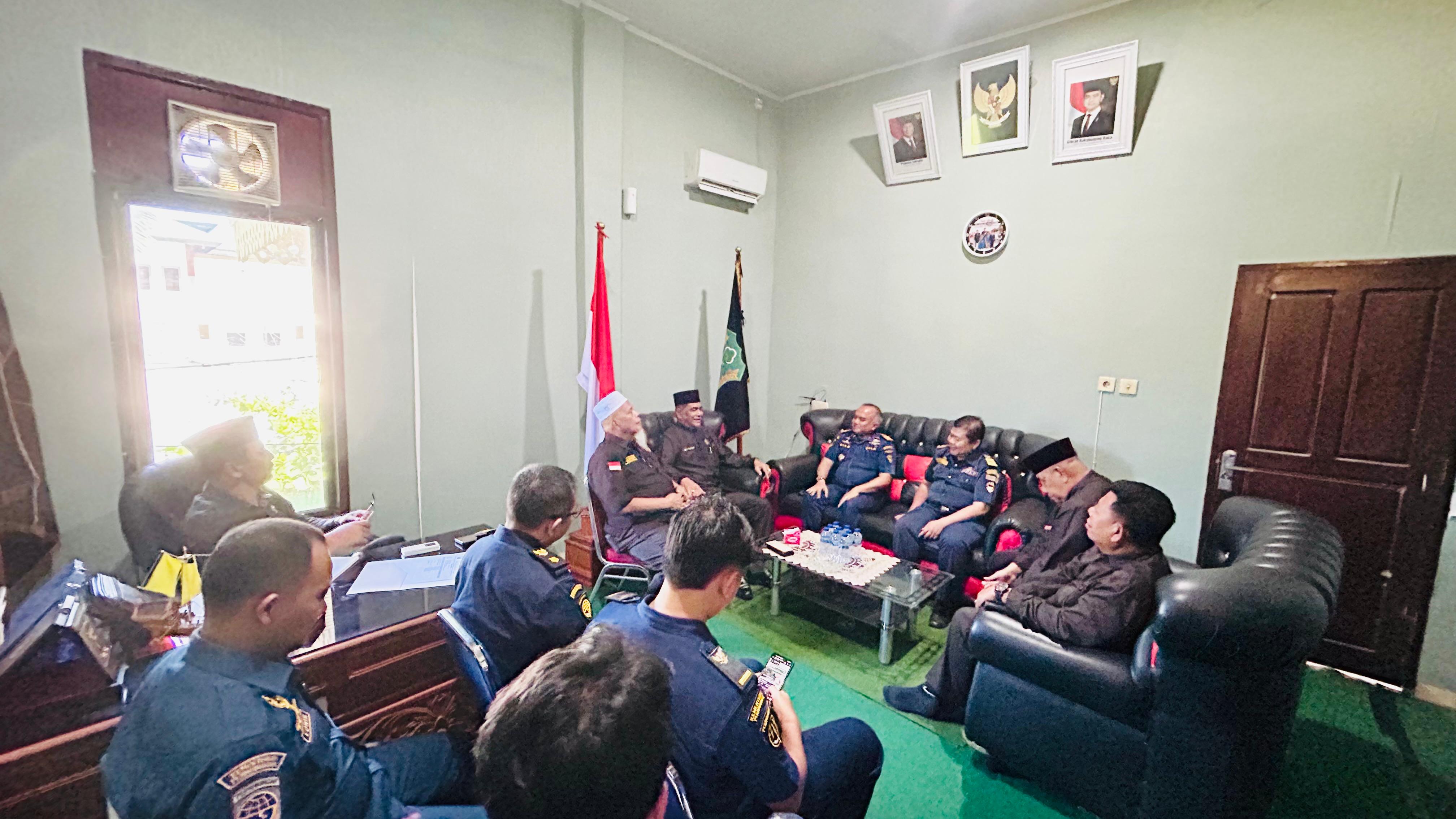 KANTOR KSOP KELAS I DUMAI MENGHADIRI UNDANGAN DARI LEMBAGA ADAT MELAYU RIAU (LAMR) KOTA DUMAI
